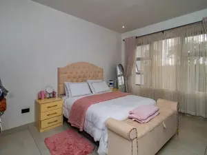 Townhouse/Cluster to Rent in Helensvale