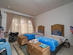 Townhouse/Cluster to Rent in Helensvale