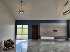 3 Bedroom House to Rent in Borrowdale