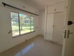 6 Bedroom House to Rent in Gunhill