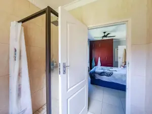 Flat/Apartment to Rent in Highlands