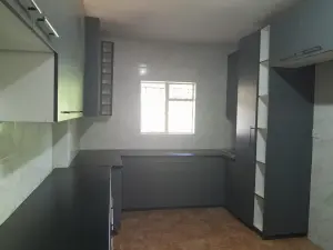 3 Bedroom House to Rent in Haig Park