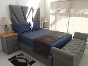 Townhouse/Cluster to Rent in Newlands