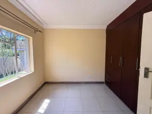 Townhouse/Cluster to Rent in Highlands