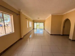 Townhouse/Cluster to Rent in Highlands