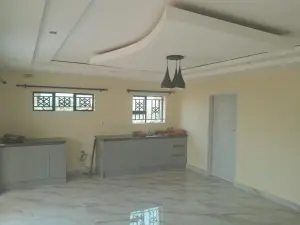 2 Bedroom House to Rent in Bluff Hill