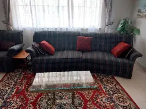 3 Bedroom House to Rent in Waterfalls