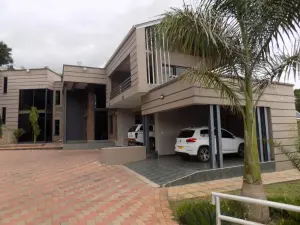 House to Rent in Rolf Valley