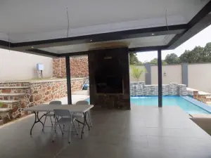 7 Bedroom House to Rent in Rolf Valley