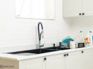 8 Bedroom House to Rent in Glen Lorne