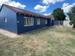 3 Bedroom House to Rent in Msasa Park