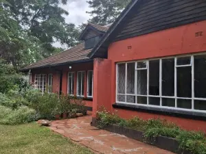 3 Bedroom House to Rent in Greendale