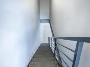 Warehouse/Industrial to Rent in Pomona