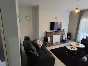 Flat/Apartment to Rent in Avenues