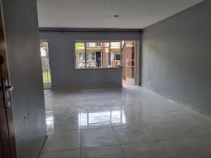 Townhouse/Cluster to Rent in Avenues