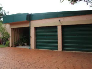 5 Bedroom House to Rent in Avondale