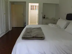 5 Bedroom House to Rent in Avondale