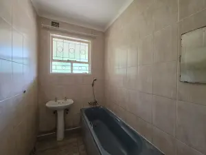 Flat/Apartment to Rent in Avondale