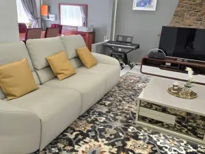 4 Bedroom House to Rent in Westgate