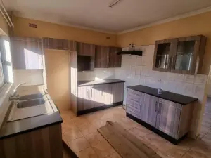 Townhouse/Cluster to Rent in Waterfalls