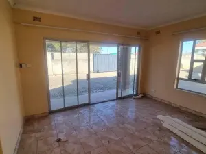 Townhouse/Cluster to Rent in Waterfalls