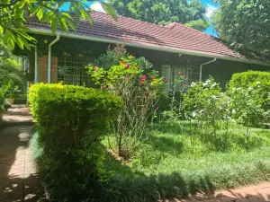 6 Bedroom House to Rent in Avondale West