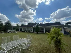 4 Bedroom House to Rent in Alexandra Park