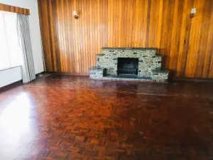 4 Bedroom House to Rent in Mount Pleasant