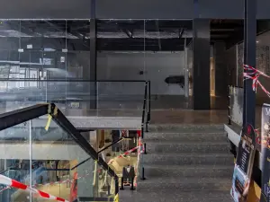 Retail/Shop to Rent in Borrowdale