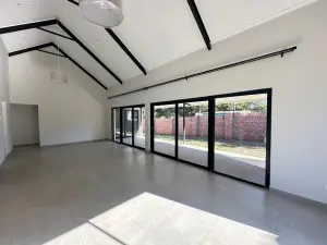 Townhouse/Cluster to Rent in Greendale