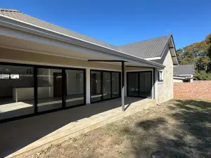 Townhouse/Cluster to Rent in Greendale