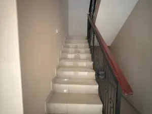 4 Bedroom House to Rent in Greystone Park