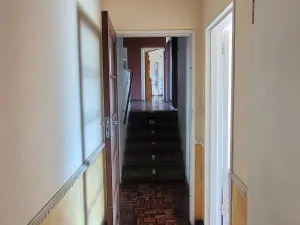 4 Bedroom House to Rent in Greystone Park