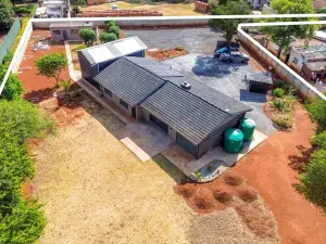 Office to Rent in Highlands