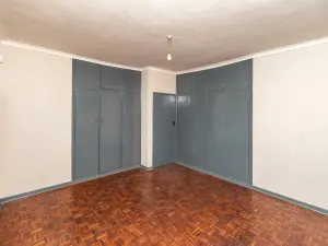 Office to Rent in Highlands