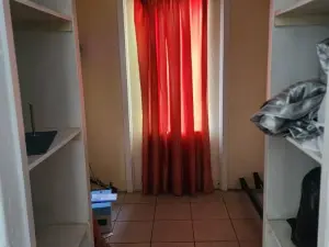 5 Bedroom House to Rent in Marlborough
