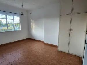 5 Bedroom House to Rent in Marlborough