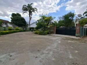 Flat/Apartment to Rent in Avondale