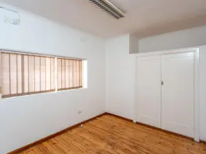 Other Commercial to Rent in Avondale