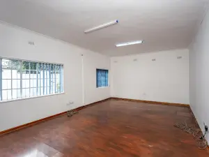 Other Commercial to Rent in Avondale