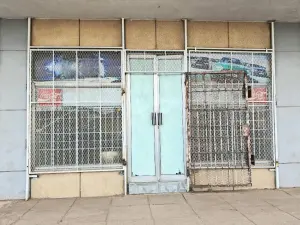 Retail/Shop to Rent in Southerton