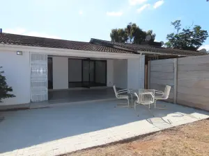 Cottage/Garden Flat to Rent