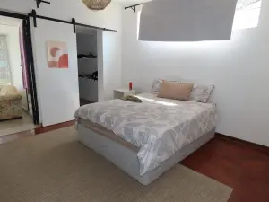 2 Bedroom Cottage/Garden Flat to Rent in Greystone Park