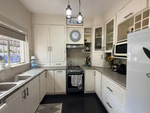 Flat/Apartment to Rent in Avondale