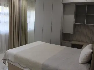 Townhouse/Cluster to Rent in Emerald Hill