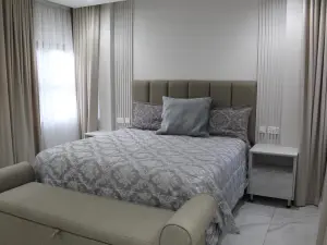 Townhouse/Cluster to Rent in Emerald Hill