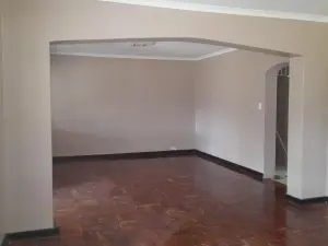 3 Bedroom House to Rent in Greendale