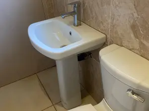 1 Bedroom Cottage/Garden Flat to Rent in Chisipite
