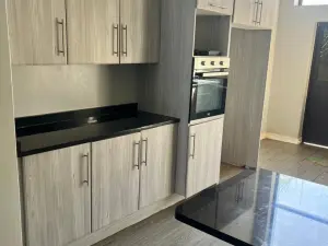 Townhouse/Cluster to Rent in Avondale West
