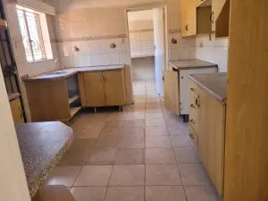 4 Bedroom House to Rent in Westgate